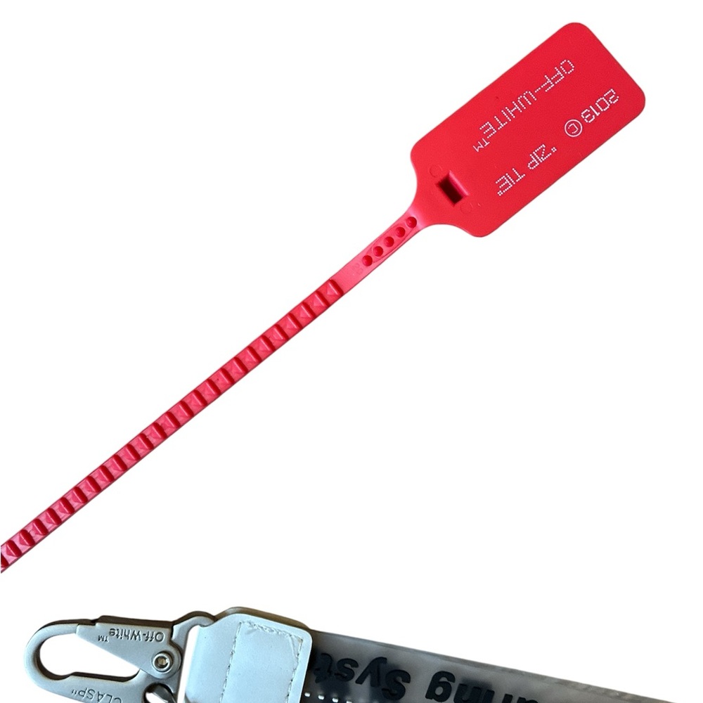 Off-White Key Chain New - Picture 4 of 4